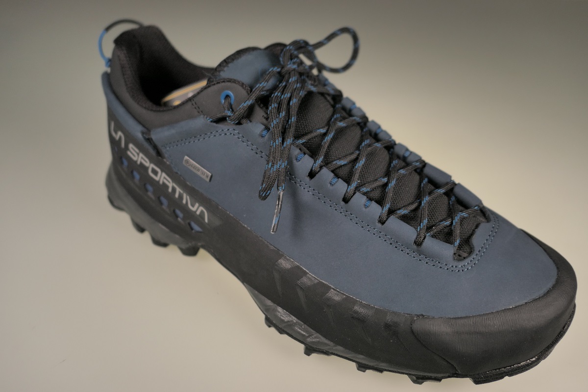 La chaussure de randonnée basse « LA SPORTIVA TX5 GTX »